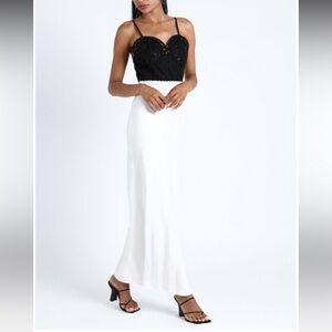 TOPSHOP Women's White and Black Maxi Dress